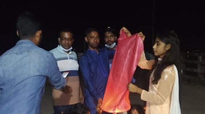 রাসেলকে নির্বাহী সদস্য মনোনয়নে মুক্তিযোদ্ধার সন্তানদের ফানুস উত্তোলন