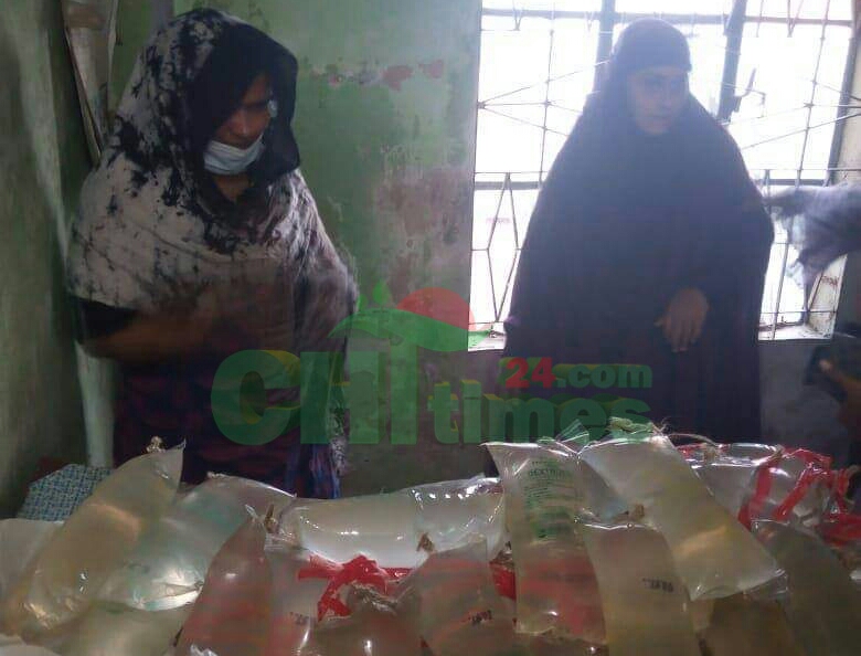 মানিকছড়ি চেকপোস্টে ৭০ লিটার মদ সহ আটক ২!