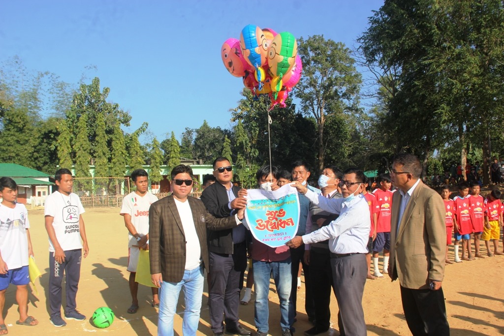 মহান বিজয় দিবস ২০২০ উদযাপন উপলক্ষে  ফুটবল টুর্নামেন্ট উদ্বোধন