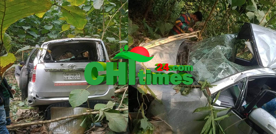 সাজেকে নিয়ন্ত্রণ হারিয়ে পর্যটকবাহী মাইক্রোবাস খাদে পড়ে আহত ৮