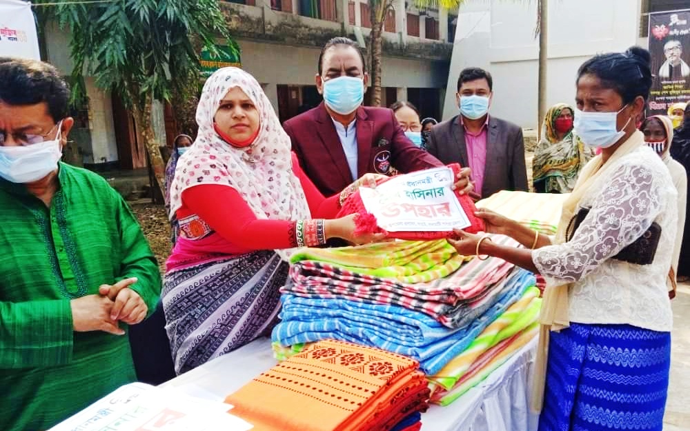 কাপ্তাইয়ে গরীব ও দুঃস্থদের শীতবস্ত্র বিতরণ