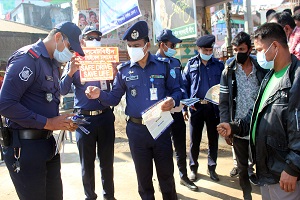 সড়ক পরিবহণ আইন  মেনে চলার বিকল্প নেই
