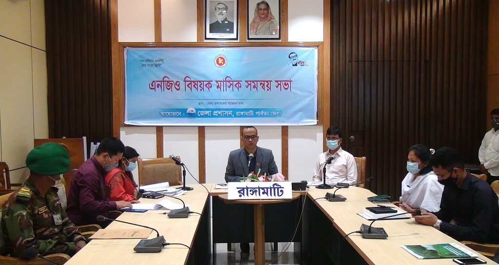 সভা-সেমিনারে অনুপস্থিত থাকলে এনজিওদের বাৎসরিক প্রত্যয়ন বাতিল!