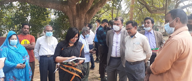 নানিয়ারচরে মেয়াদোত্তীর্ণ বিস্কুট বিক্রি করায় জরিমানা