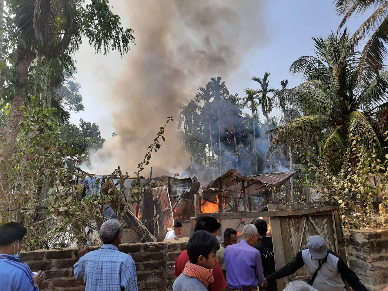 বাঘাইছড়িতে অগ্নিকান্ডে দুই বসত ঘর পুড়ে ছাই!