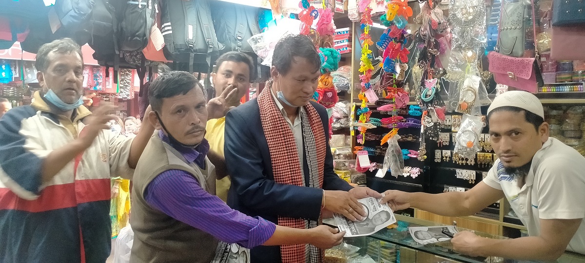 প্রচারণায় ব্যস্ত লাঙ্গলের প্রার্থী প্রজেশ