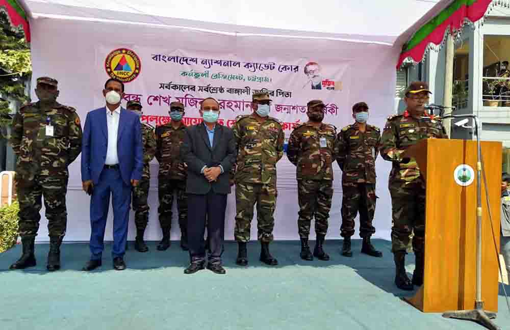 খাগড়াছড়িতে বিএনসিসির  আয়োজনে র‌্যালি,মাস্ক ও লিফলেট বিতরণ 