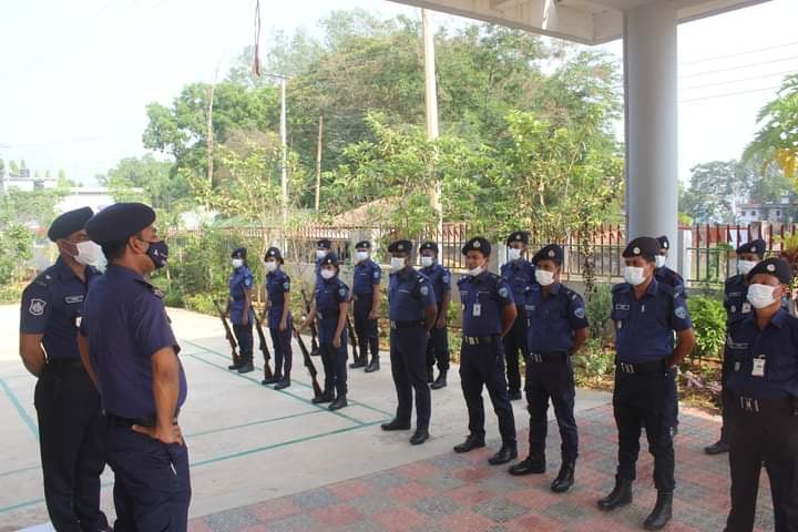 নানিয়ারচর থানা পরিদর্শনে অতিরিক্ত পুলিশ সুপার ছুফি উল্লাহ্‌