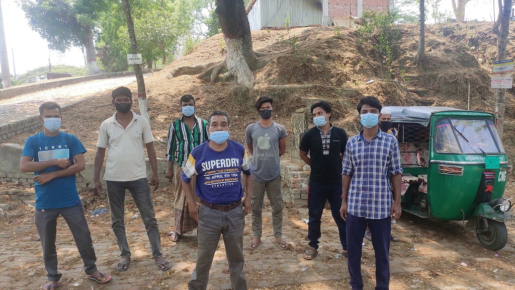 করোনায় কাপ্তাইয়ের ৯০০ অটোরিকশা চালকের মানবেতর জীবন