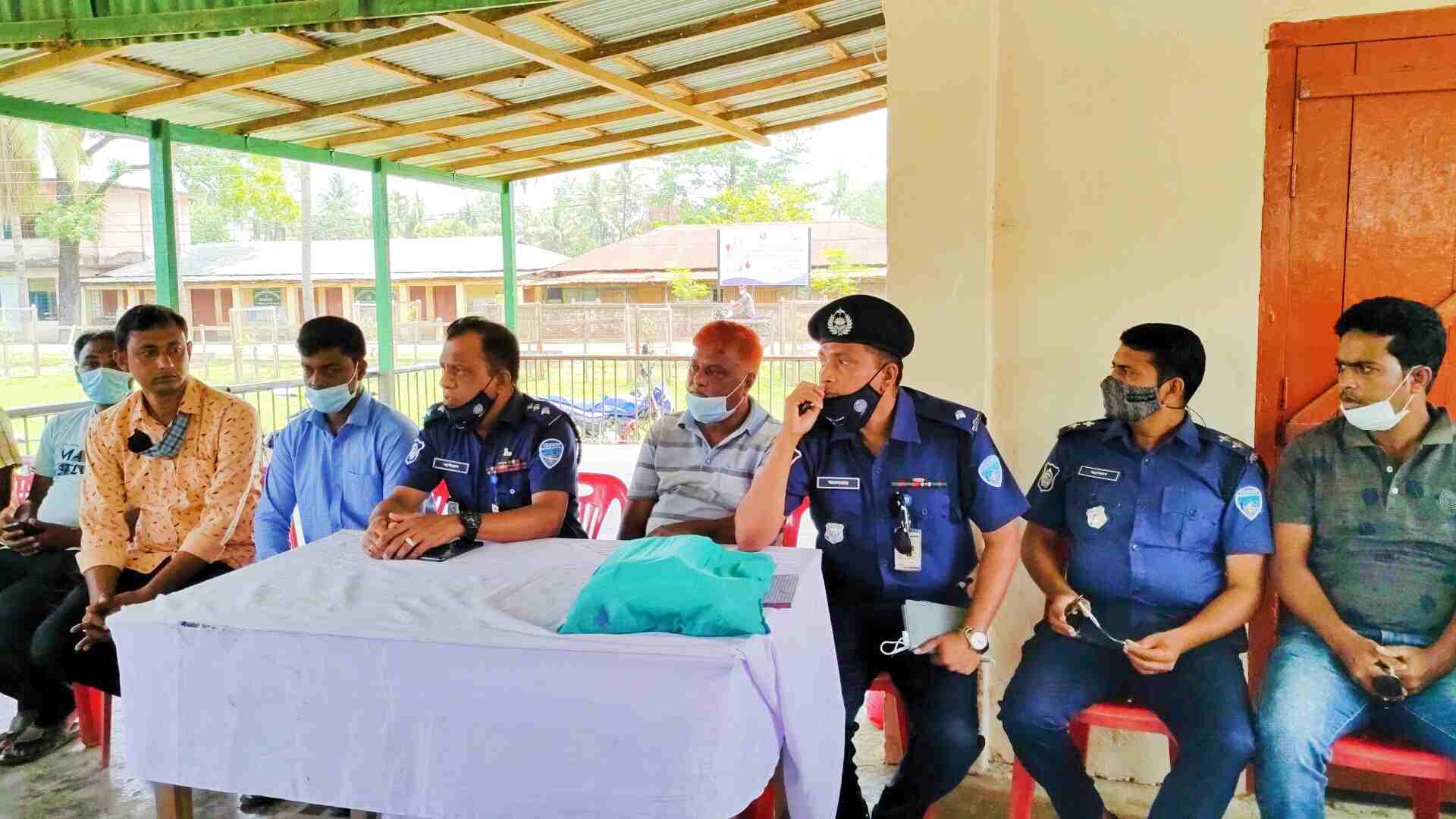 বাঘাইছড়িতে মোটরসাইকেল পোড়ানোর ঘটনায় প্রতিবাদ সভা
