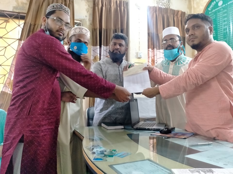 প্রধানমন্ত্রীর কল্যাণ তহবিল থেকে প্রণোদনা পেলেন ১৮ জন শিক্ষক