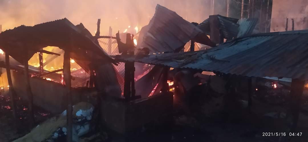 বাঘাইছড়ির বাবু পাড়ায় ভোর রাতে আগুনে দুই দোকান ছাই