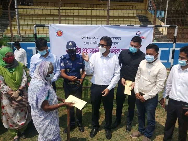 রাঙামাটিতে প্রধানমন্ত্রীর উপহার নগদ অর্থ বিতরণ