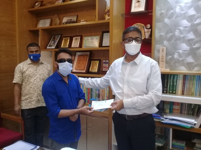 ফারুকের পাশে দাঁড়ালেন মানবিক জেলা প্রশাসক মিজানুর রহমান