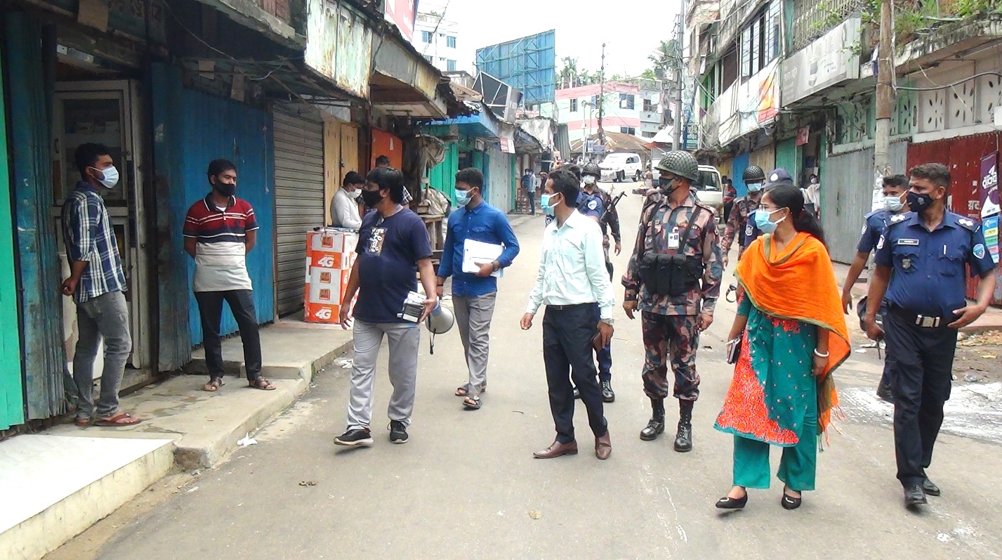 লকডাউনের দ্বিতীয় দিনে কঠোর অবস্থানে রাঙামাটি জেলা প্রশাসন