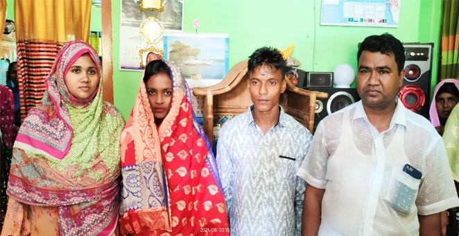 বাঘাইছড়িতে গরু জবাই করে ধুমধামে দুই এতিমের বিয়ে দিলেন রাসেল চেয়ারম্যান