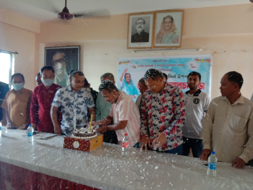 জুরাছড়িতে প্রধানমন্ত্রীর ৭৫ তম জম্মদিন উদযাপন করলো ছাত্রলীগ