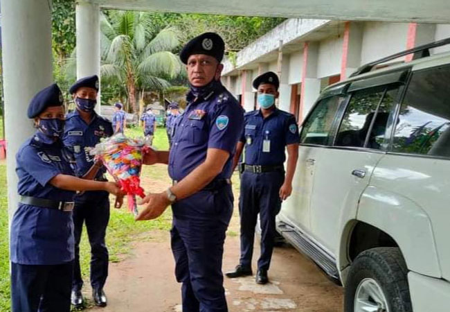 কাপ্তাই ও চন্দ্রঘোনা থানা পরিদর্শন করলেন চট্টগ্রাম রেঞ্জের ডিআইজি