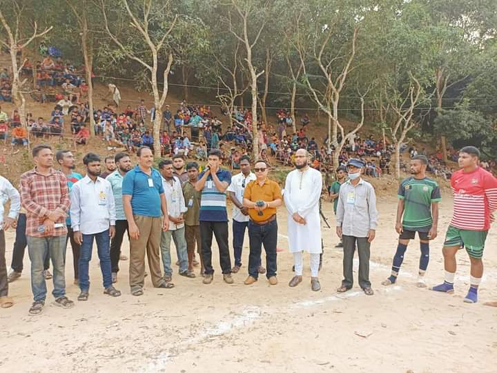 নানিয়ারচরে ভাই ভাই ক্লাবের ১৬তম ফুটবল টুর্নামেন্টের উদ্বোধন