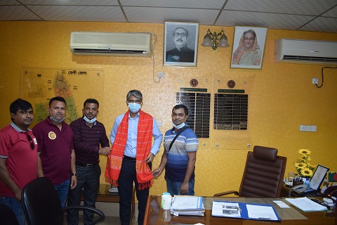পাহাড়ের পর্যটন শিল্প ও সংস্কৃতির বিকাশের লক্ষ্যে দেশব্যাপী প্রচারনায় পাঁচ সংবাদকর্মী