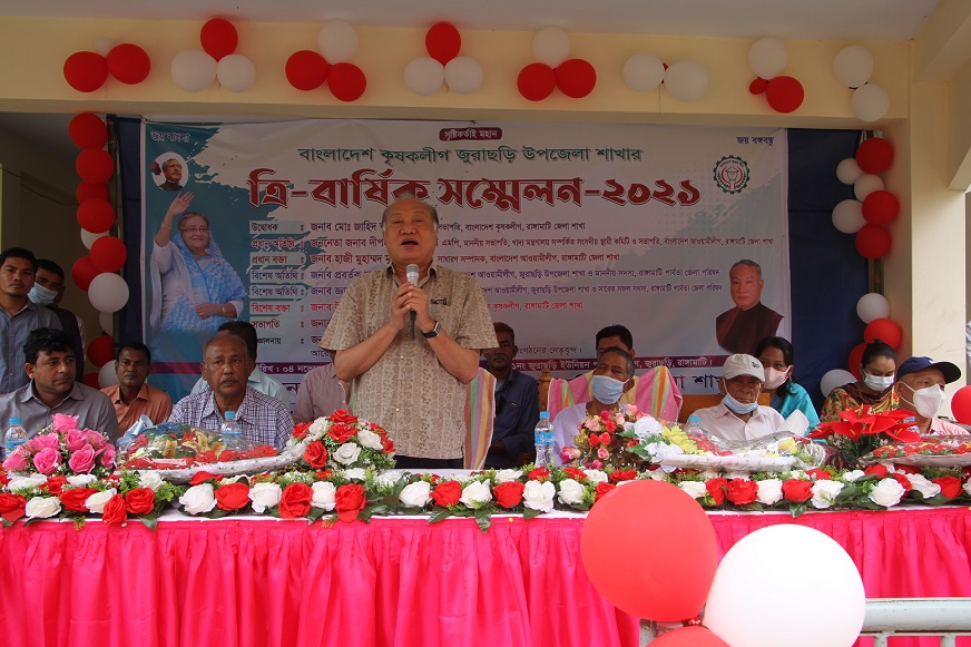 অবৈধ অস্ত্র উদ্ধার অভিযানের ফলে এখন মানুষ আওয়ামীলীগ রাজনীতিমূখী:দীপংকর তালুকদার এমপি