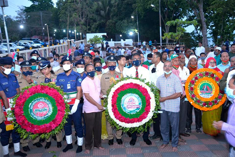 যথাযোগ্য মর্যাদায় রাঙামাটিতে মহান স্বাধীনতা ও জাতীয় দিবস উদযাপন