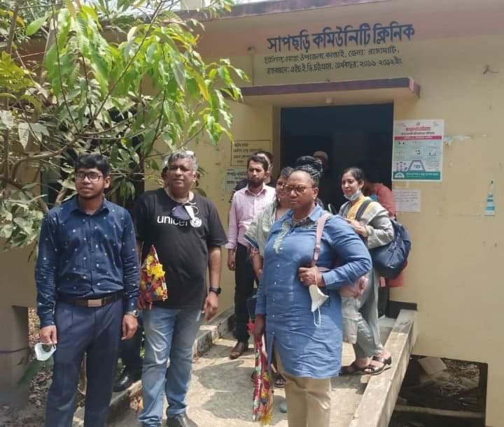 কাপ্তাইয়ের কমিউনিটি ক্লিনিক পরিদর্শনে ইউনিসেফের প্রতিনিধি দল