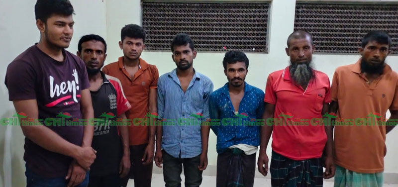 রাতের আধারে গোয়াল থেকে গরু চুরি; বগাছড়িতে গাড়িসহ ৭ চোর আটক