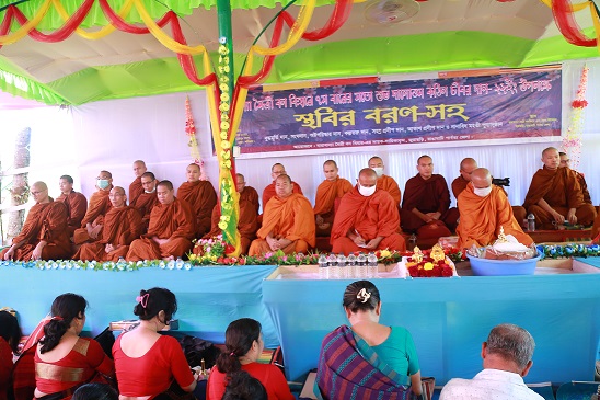 বারাবান্যা মৈত্রী বন বিহারে ৭ম বারের মত দানোত্তম কঠিনচীবর দান অনুষ্ঠিত 