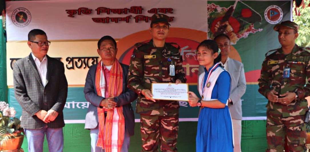 বিলাইছড়ি জোনের উদ্যোগে কৃতি শিক্ষার্থী ও শিক্ষকদের মাঝে  সংবর্ধনা 