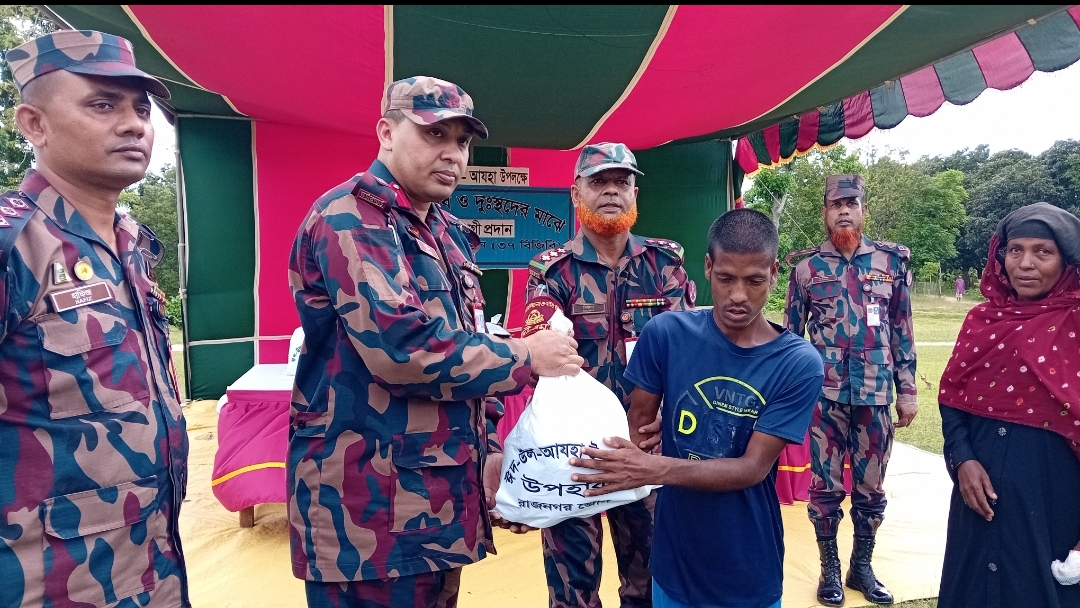 রাজনগর জোন কর্তৃক শতাধিক পরিবারের মাঝে ঈদ উপহার বিতরণ 