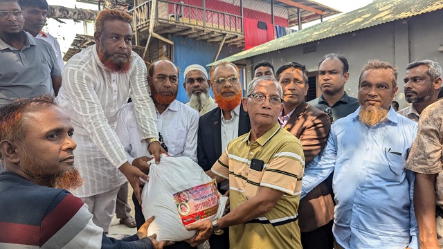 সাজেকে ক্ষতিগ্রস্তদের পাশে বাঘাইছড়ি উপজেলা বিএনপি