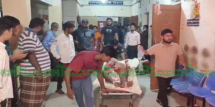 খাগড়াছড়িতে তালিকাভুক্ত সন্ত্রাসীর দুই হাতের কব্জি বিচ্ছিন্ন 
