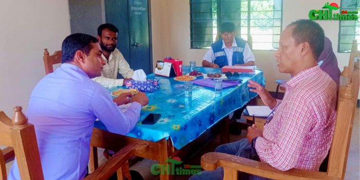 নানিয়ারচরে মাল্টিমিডিয়া ক্লাসরুম পরিদর্শন।