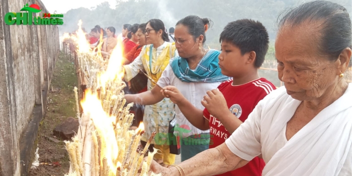 প্রবারণা পূর্ণিমা পাহাড়ে হাজার প্রদীপ প্রজ্জ্বলন