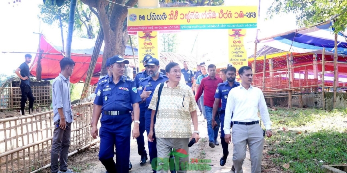 কঠিন চীবর দান উৎসবে রাজবন বিহারে এসপি ফরহাদ