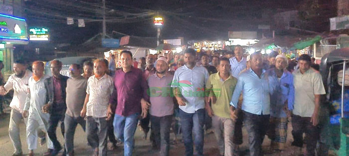 ফ্যাসিস্টদের শাটডাউনের বিরুদ্ধে রিজার্ভ বাজারে বিক্ষোভ মিছিল
