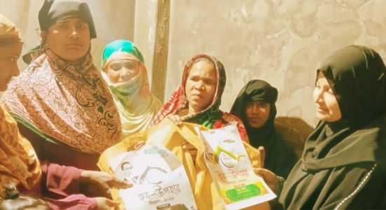 ঈদ উপলক্ষে রাজস্থলীতে ৭০ অসহায় পরিবারের পাশে বিএনপি নেতা বাবলু মিয়া