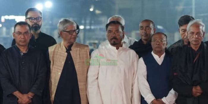 কেন্দ্রীয় শহীদ মিনারে ভাষা শহীদদের প্রতি পার্বত্য মন্ত্রী দীপেন দেওয়ানের শ্রদ্ধা নিবেদন