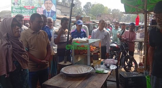 রাজস্থলীতে রমজানকে ঘিরে নিত্যপ্রয়োজনীয় পণ্যের দাম নিয়ন্ত্রণে ভ্রাম্যমাণ অভিযান